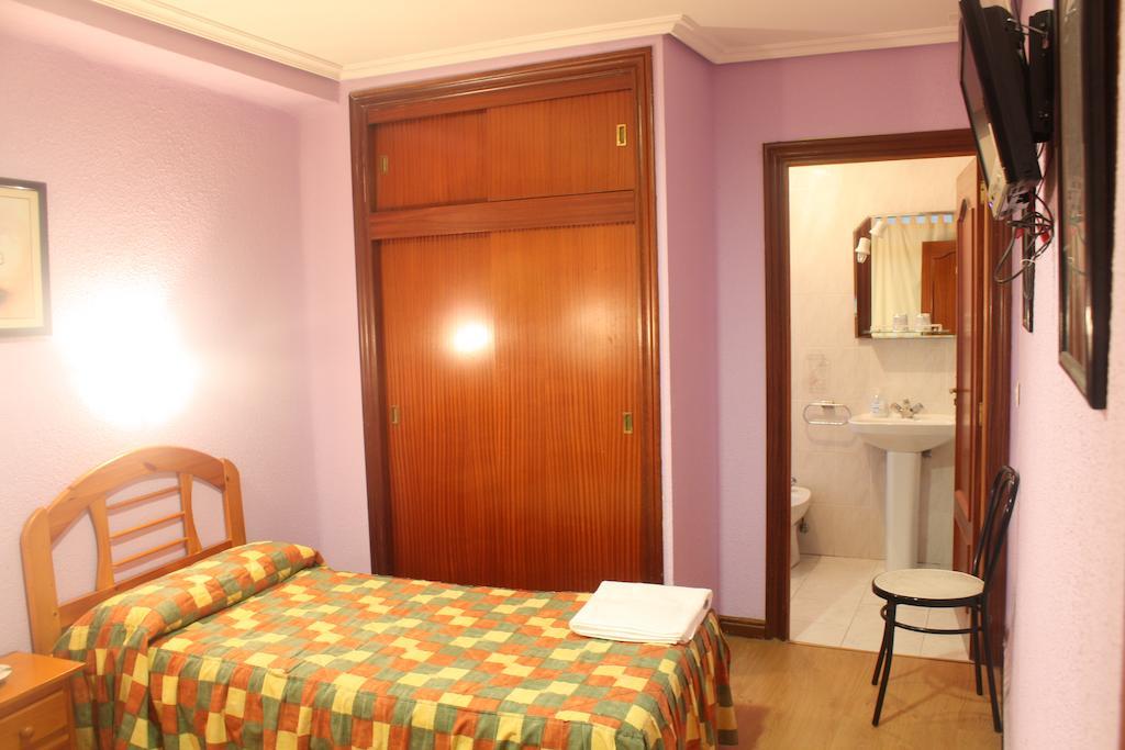 Hostal Temino Burgo Camera foto