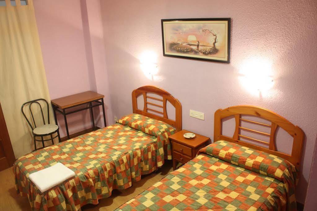 Hostal Temino Burgo Esterno foto